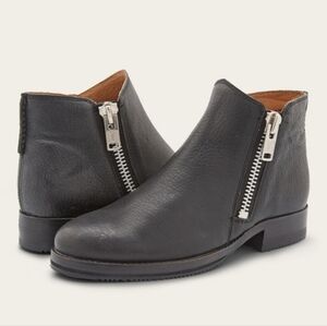 Fyre Madison Moto Boots Size 9B Black